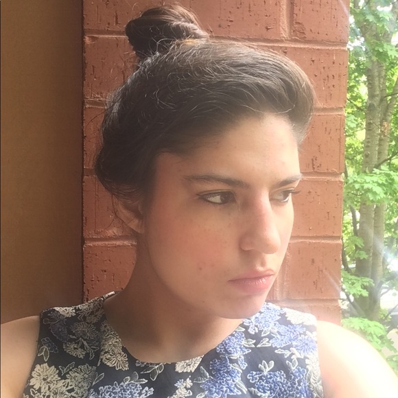 Meet your Posher, Sasha - Picture 1 of 1